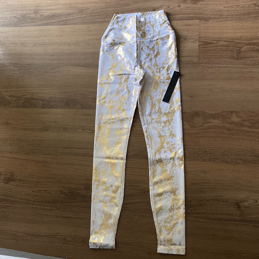 Carbon38 brand new snake print leggings